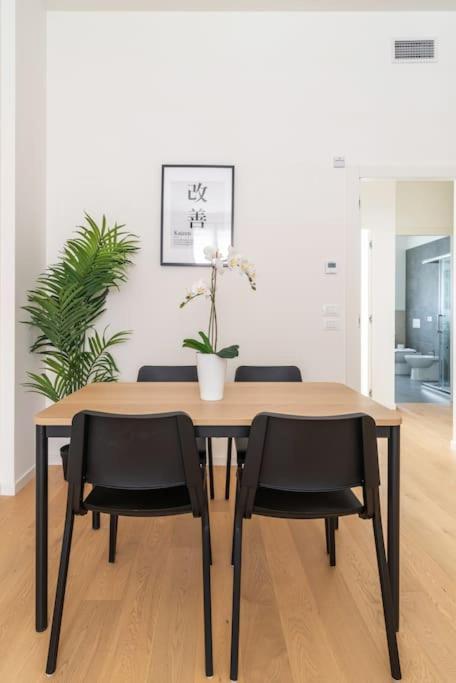 Kaizen House - Bilocale De Angeli Apartment Милано Екстериор снимка