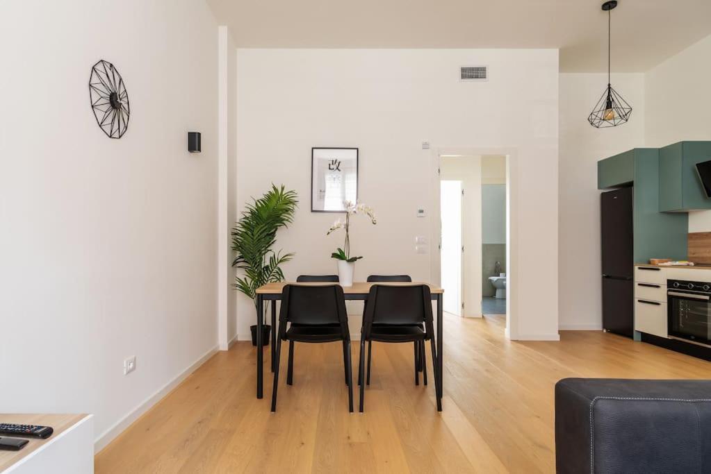 Kaizen House - Bilocale De Angeli Apartment Милано Екстериор снимка